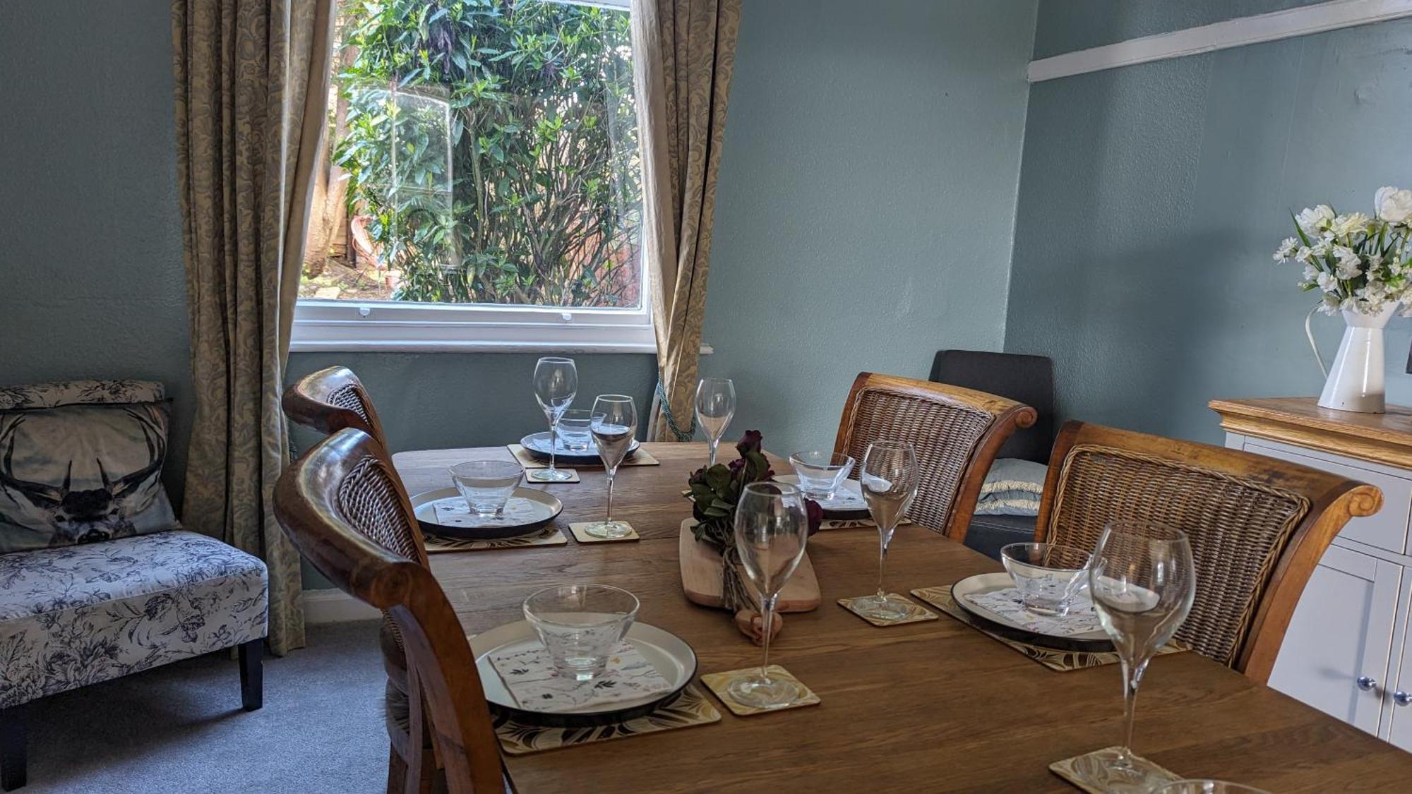 Spacious Home, By Headingley Stadium, Lgi, Leeds Arena, And The University Of Leeds 外观 照片